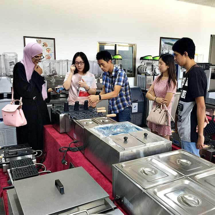 Fast food kitchen equipment bought by clients from Qatar - GoodLoog