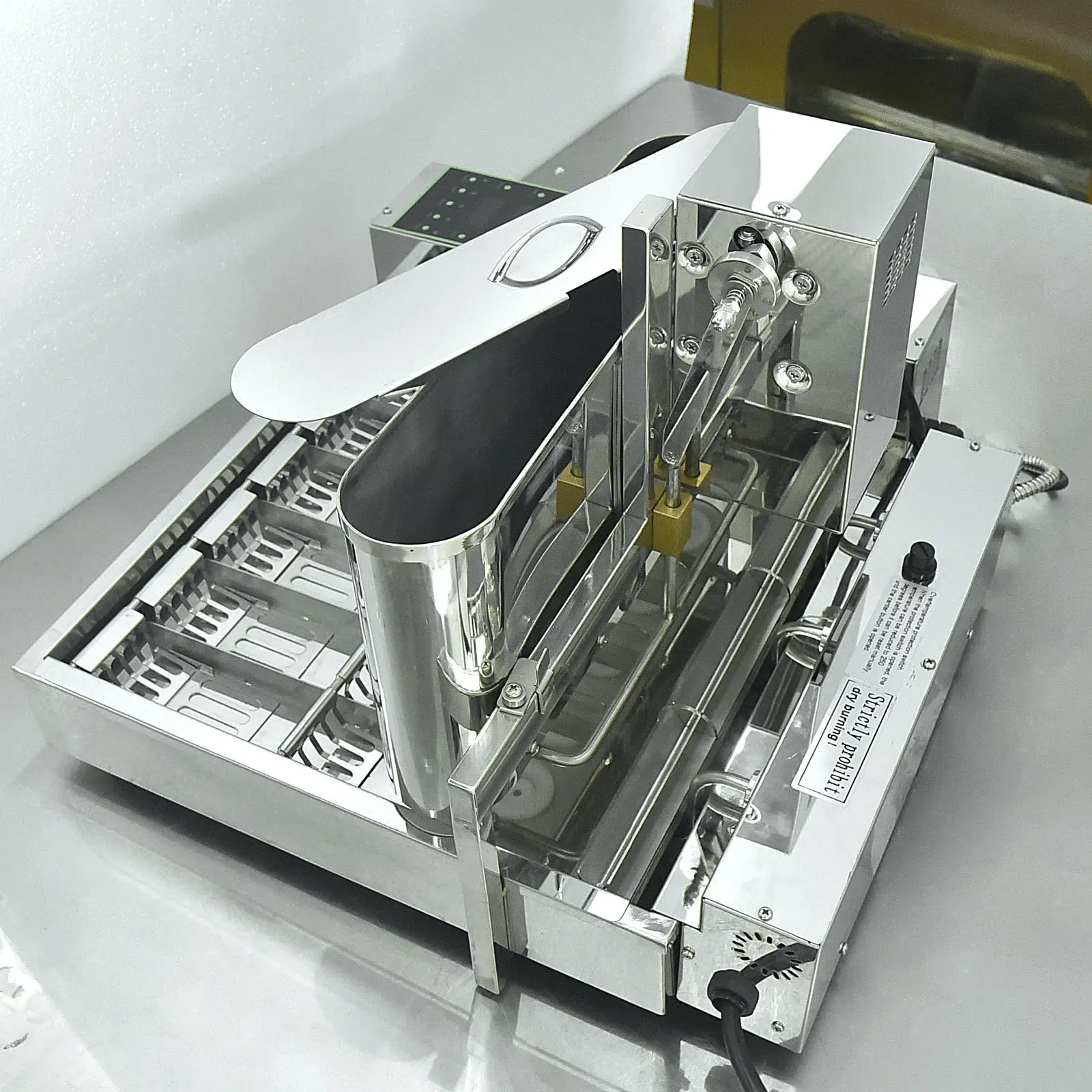 mini donut maker machine